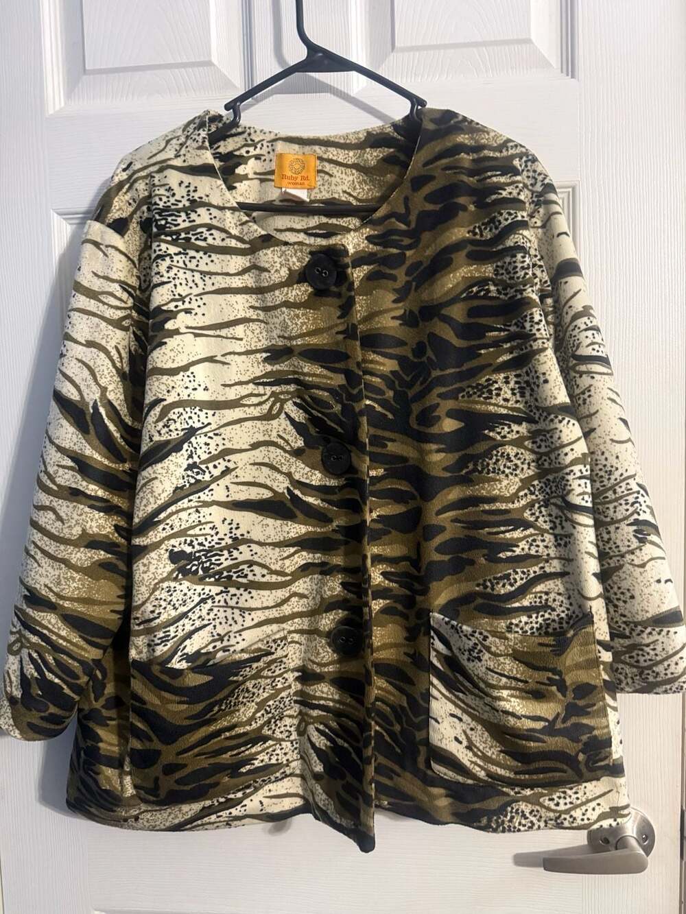 Ruby Rd. Woman Animal Print Button Front Jacket Size 22W - Picture 2 of 4